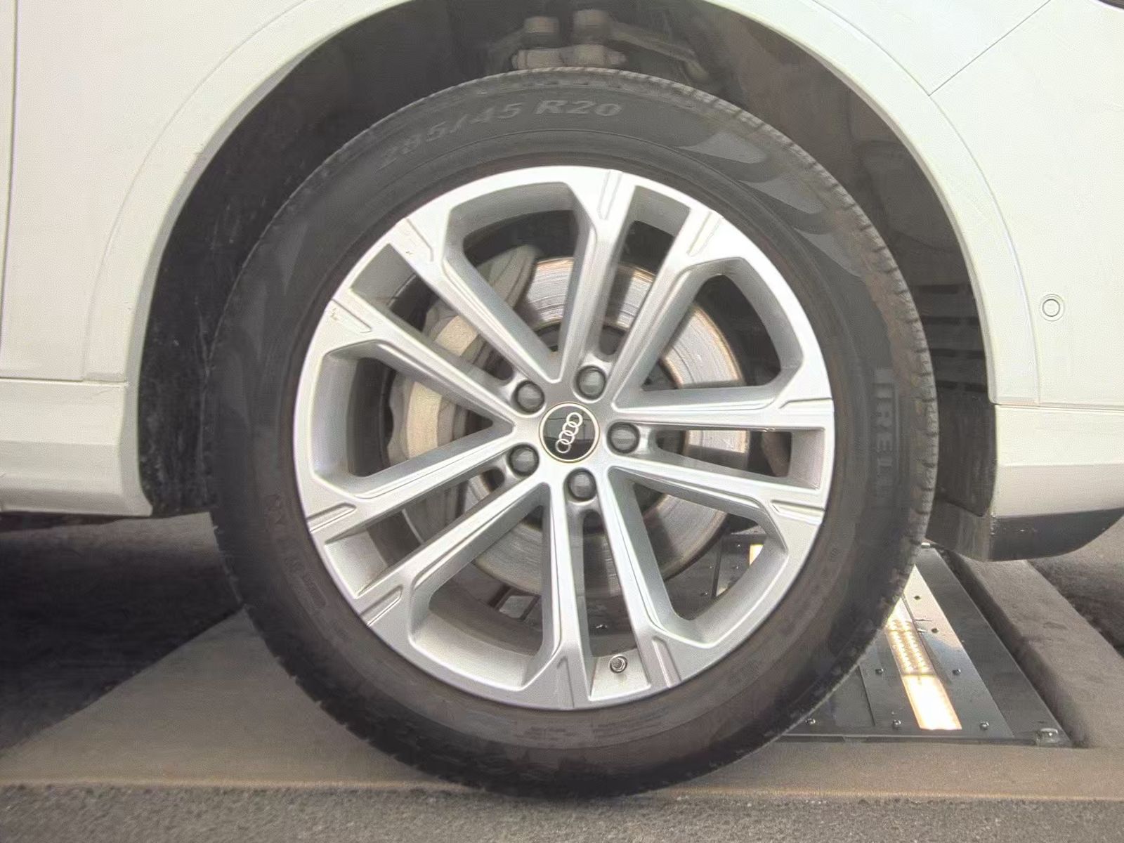 2025 Audi Q7 Premium Plus AWD