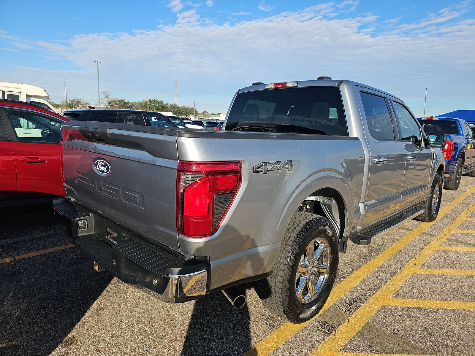 2025 Ford F-150 XLT AWD