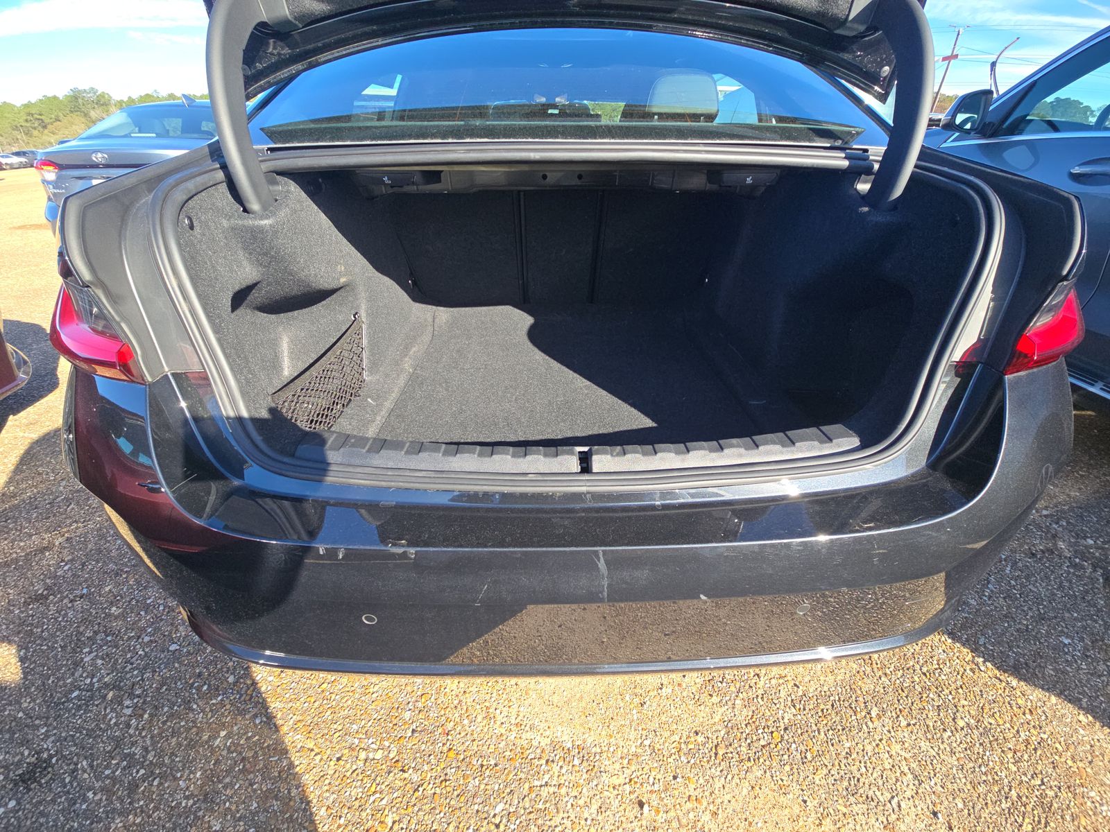 2025 BMW 3 Series 330i xDrive AWD