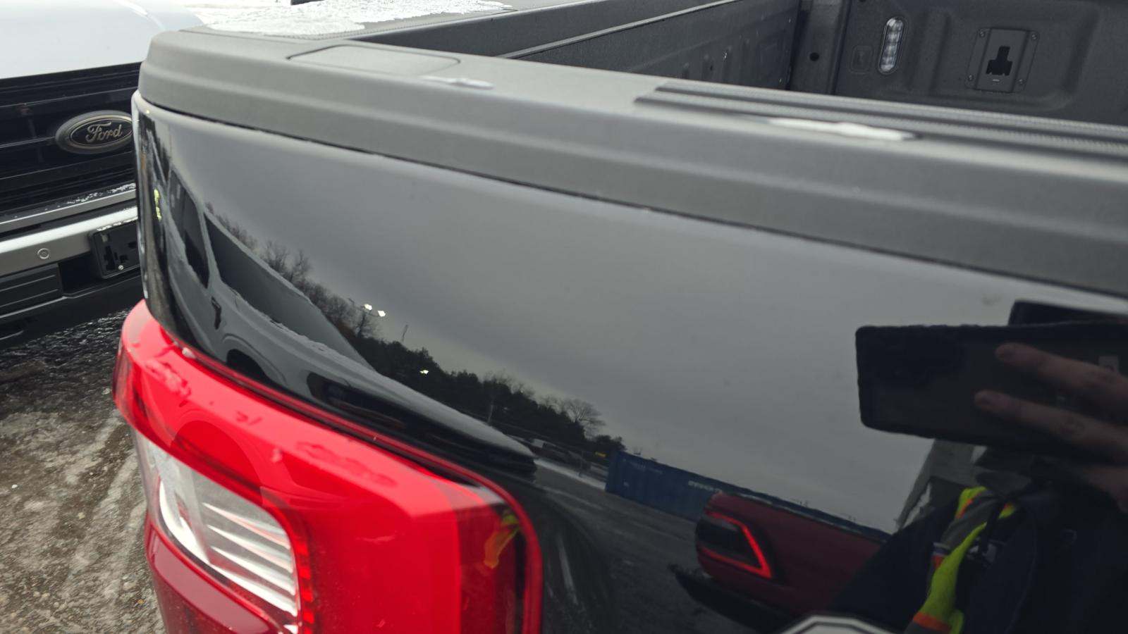 2023 Ford F-150 Lariat AWD