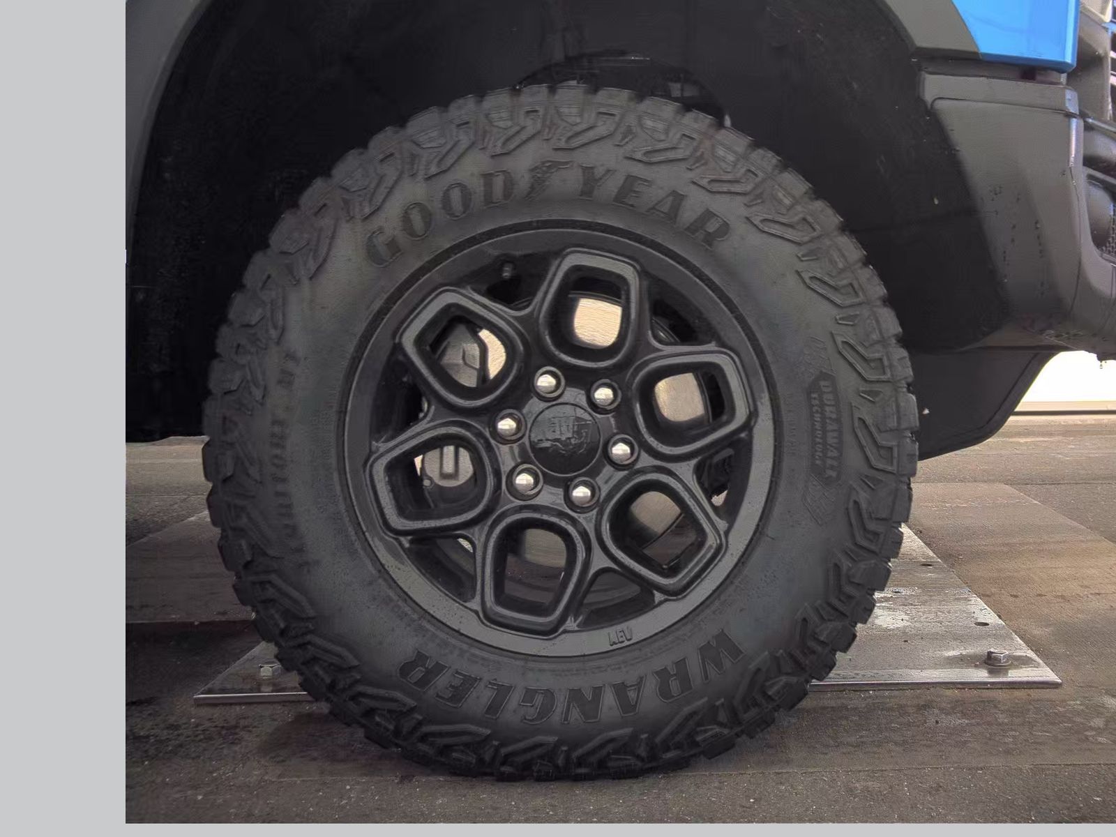 2025 Chevrolet Silverado 1500 ZR2 AWD