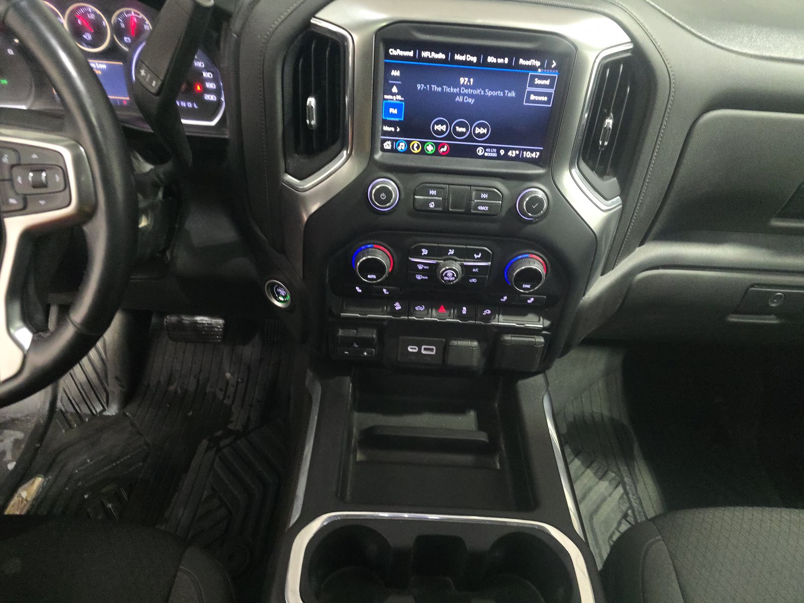 2022 Chevrolet Silverado 1500 LT Trail Boss AWD