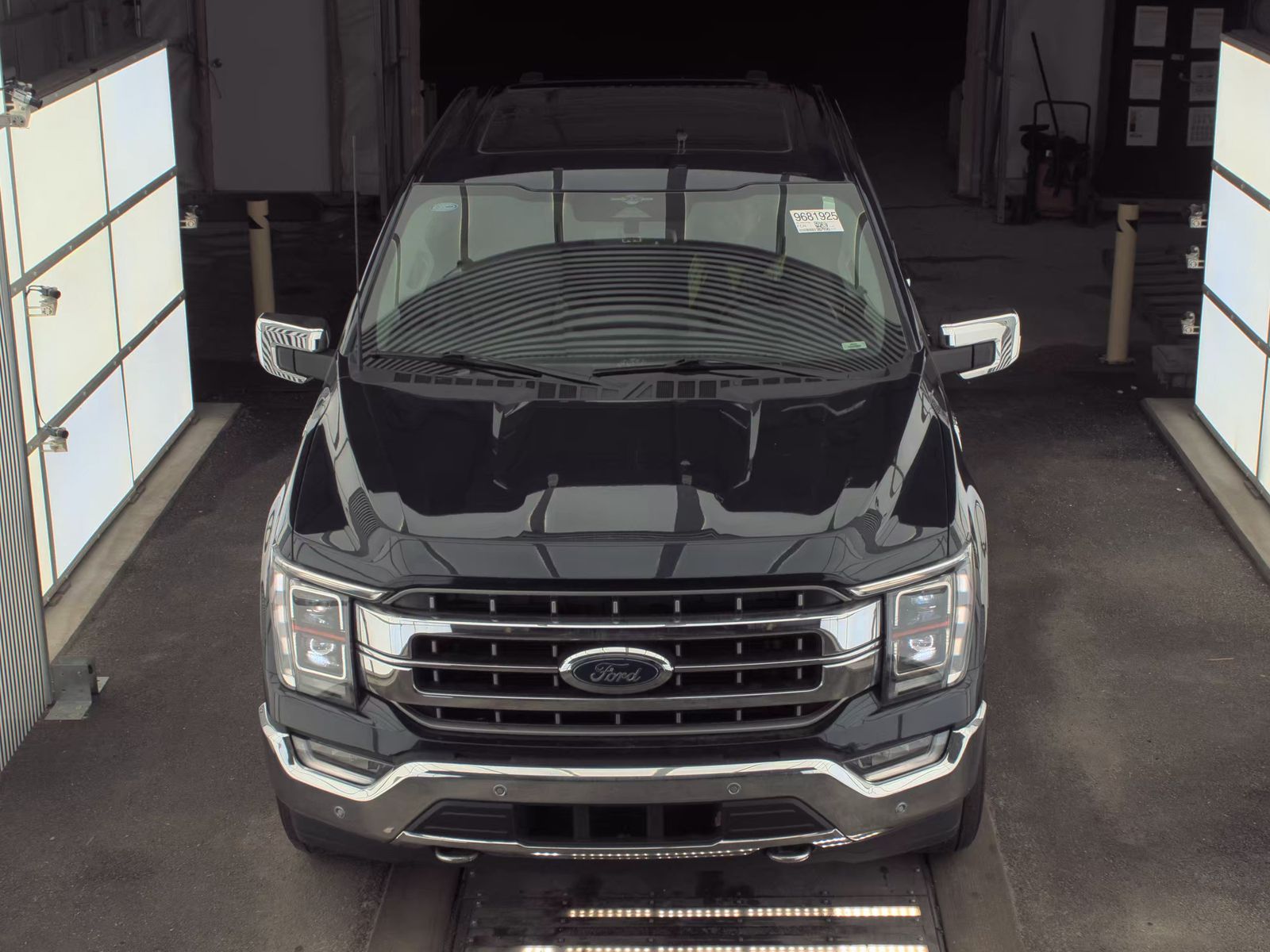 2023 Ford F-150 Lariat AWD