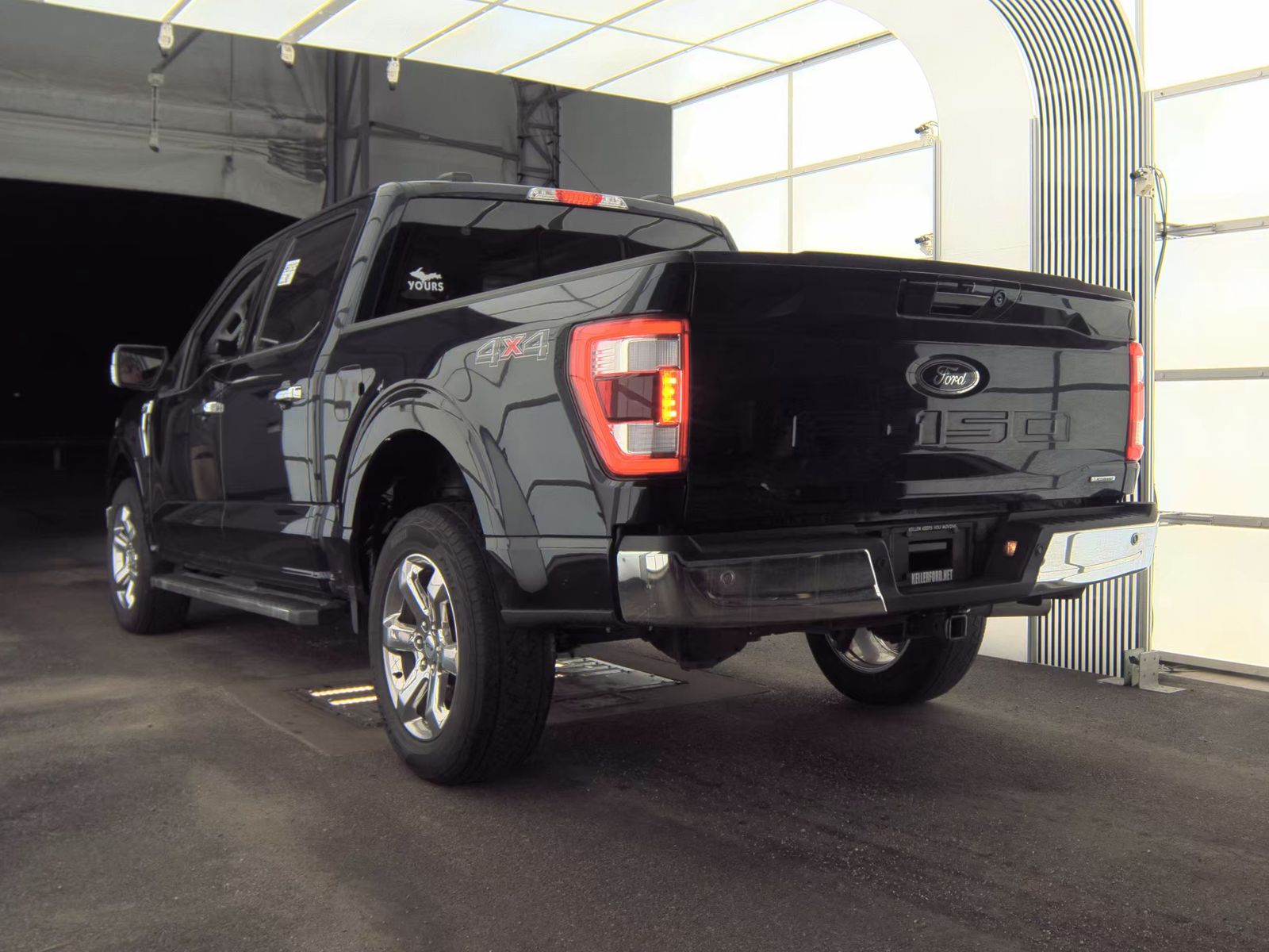 2023 Ford F-150 Lariat AWD