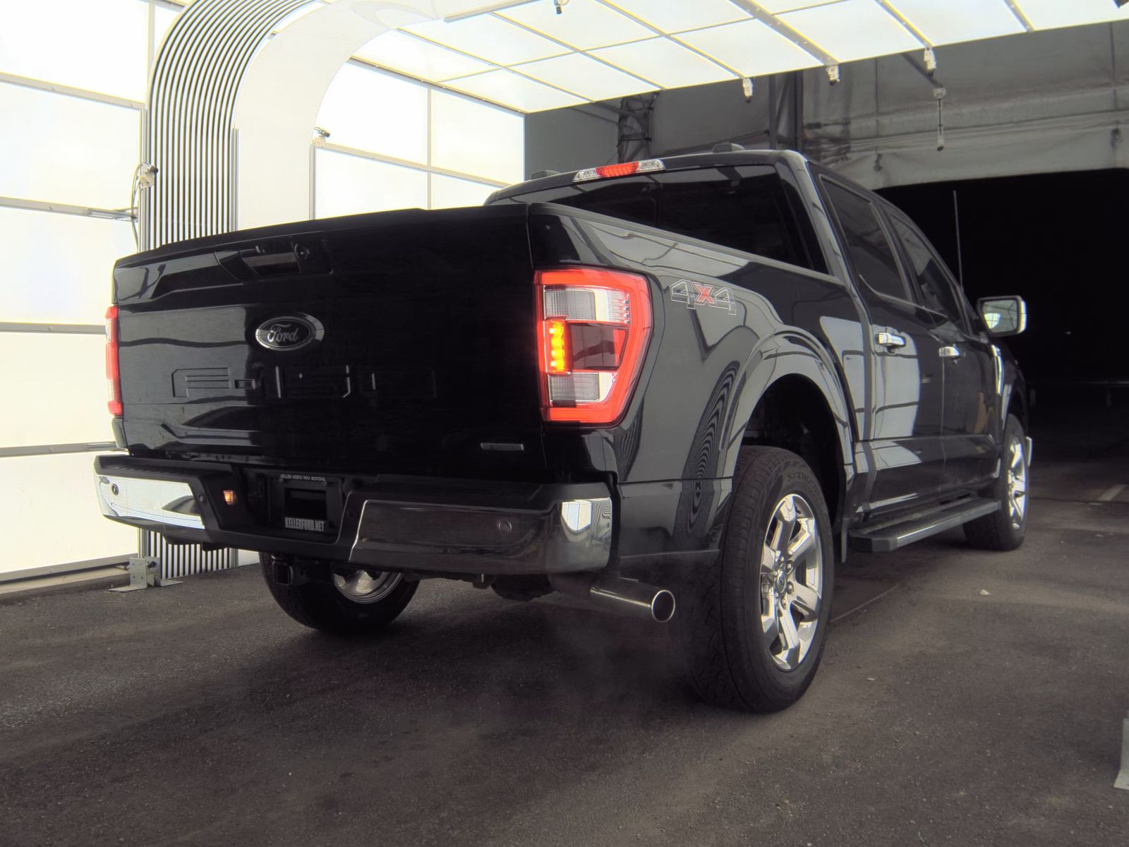 2023 Ford F-150 Lariat AWD