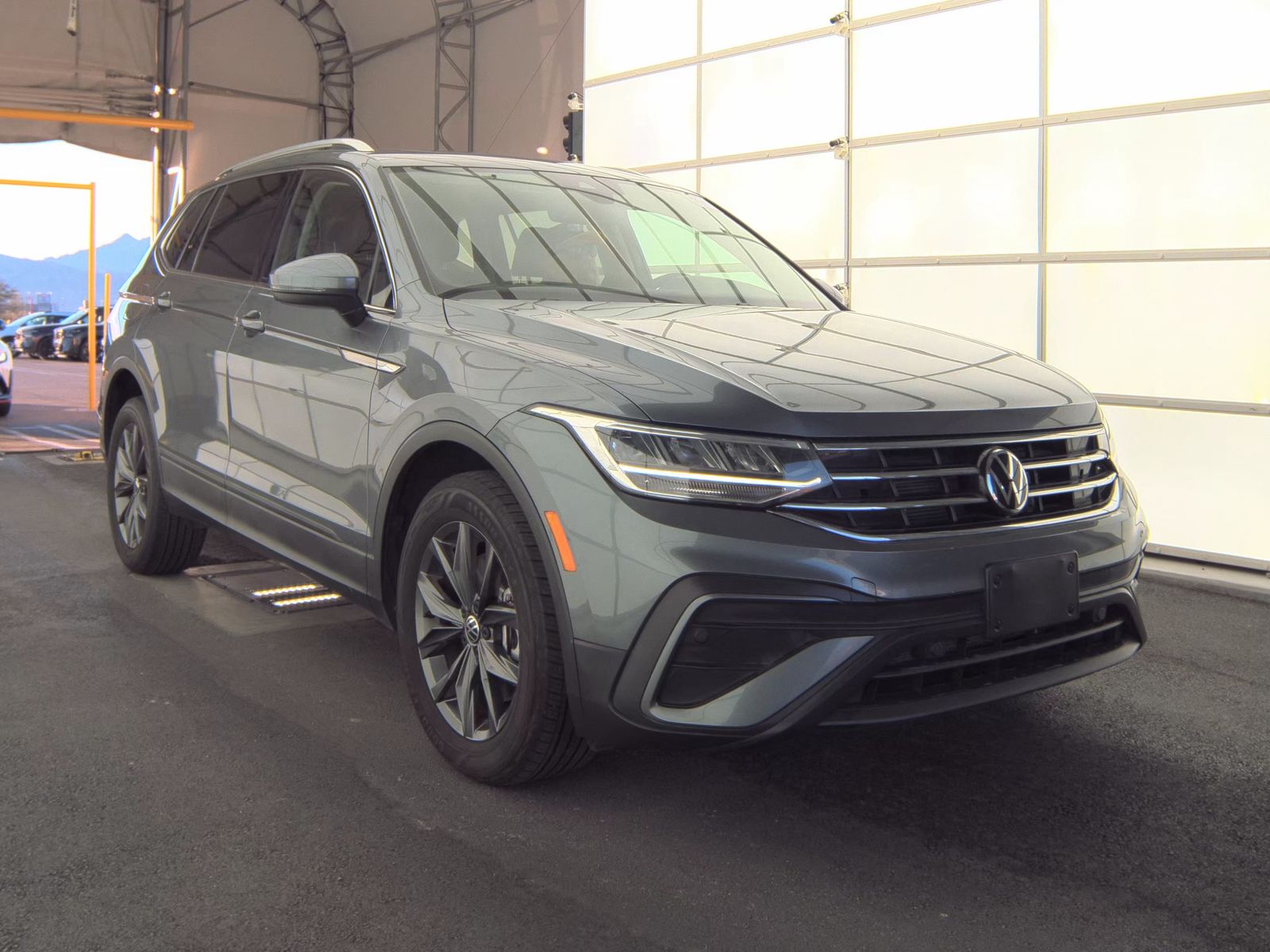 2022 Volkswagen Tiguan 2.0T SE AWD