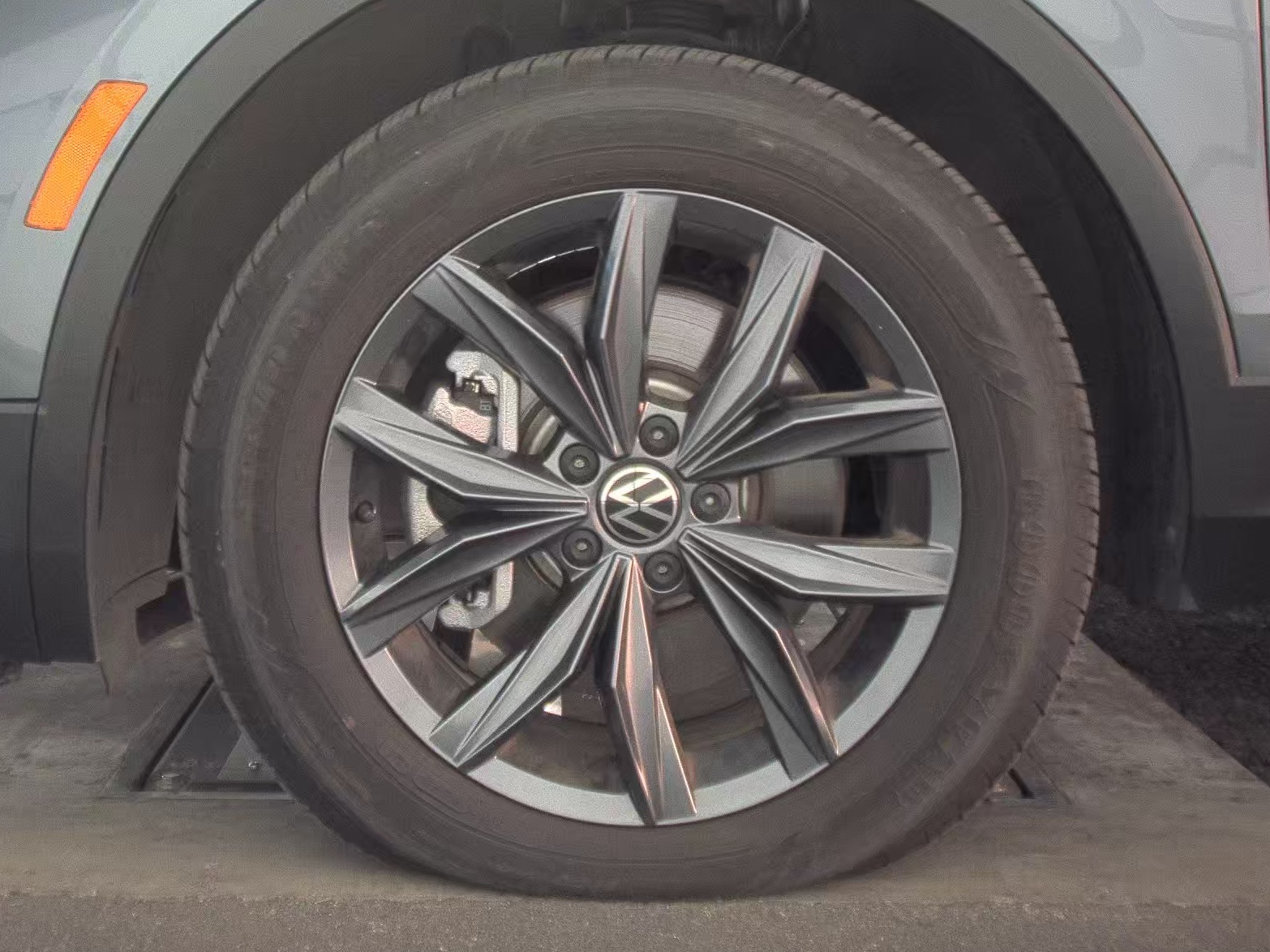 2022 Volkswagen Tiguan 2.0T SE AWD