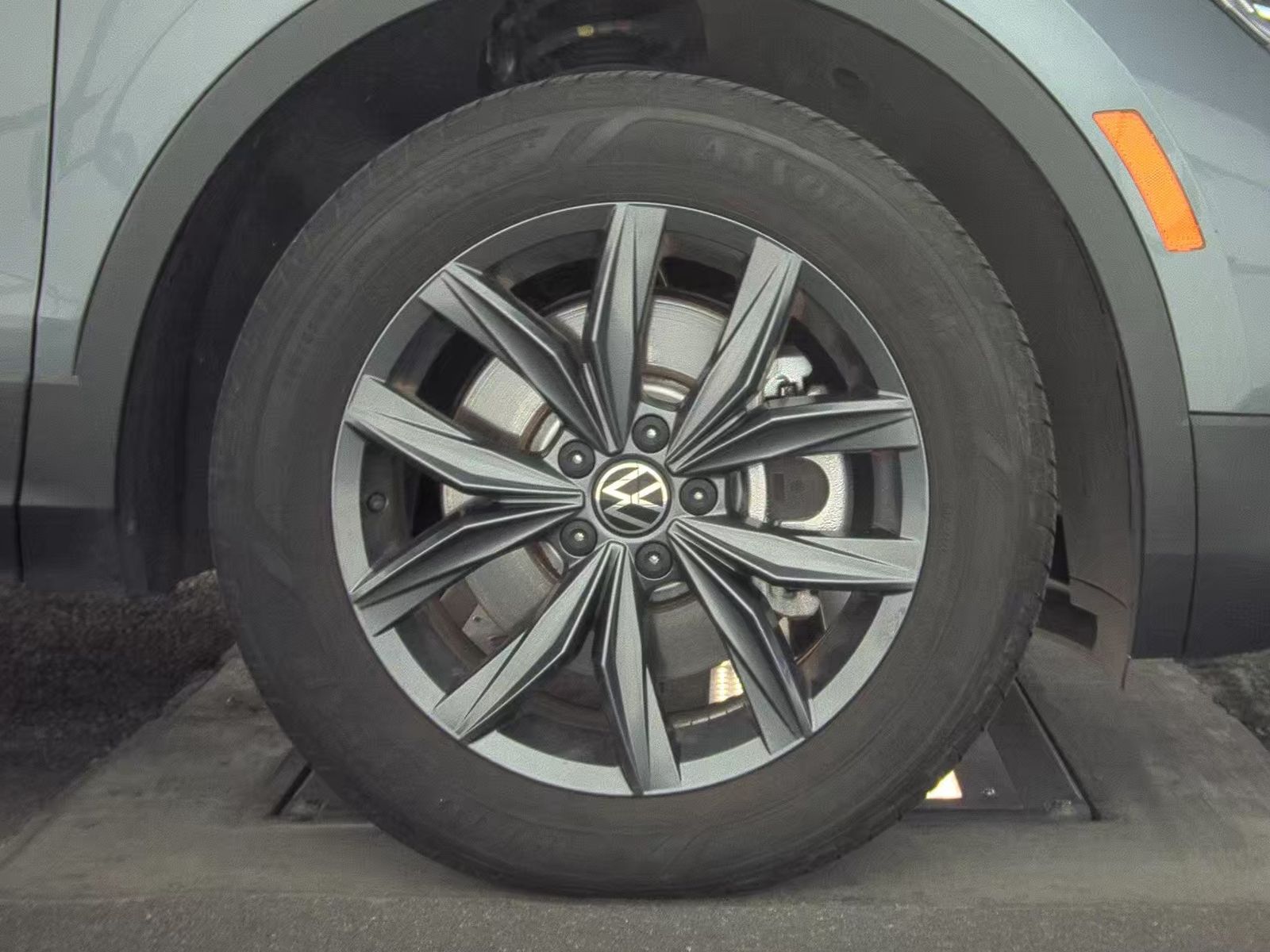 2022 Volkswagen Tiguan 2.0T SE AWD