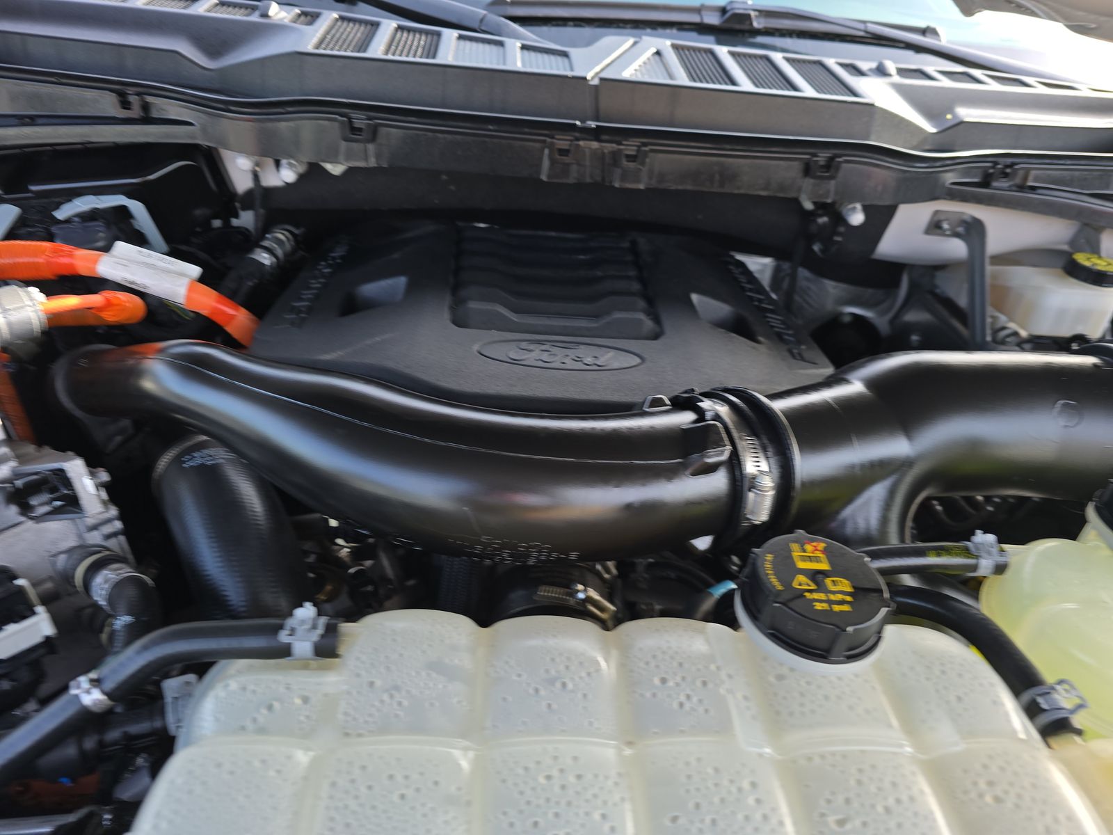 2023 Ford F-150 Hybrid Limited AWD