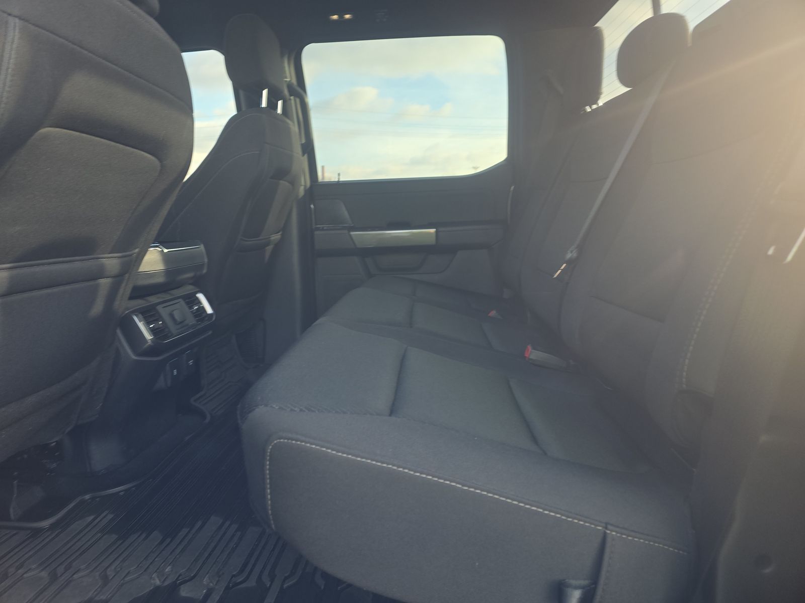 2023 Ford F-150 Hybrid XLT AWD