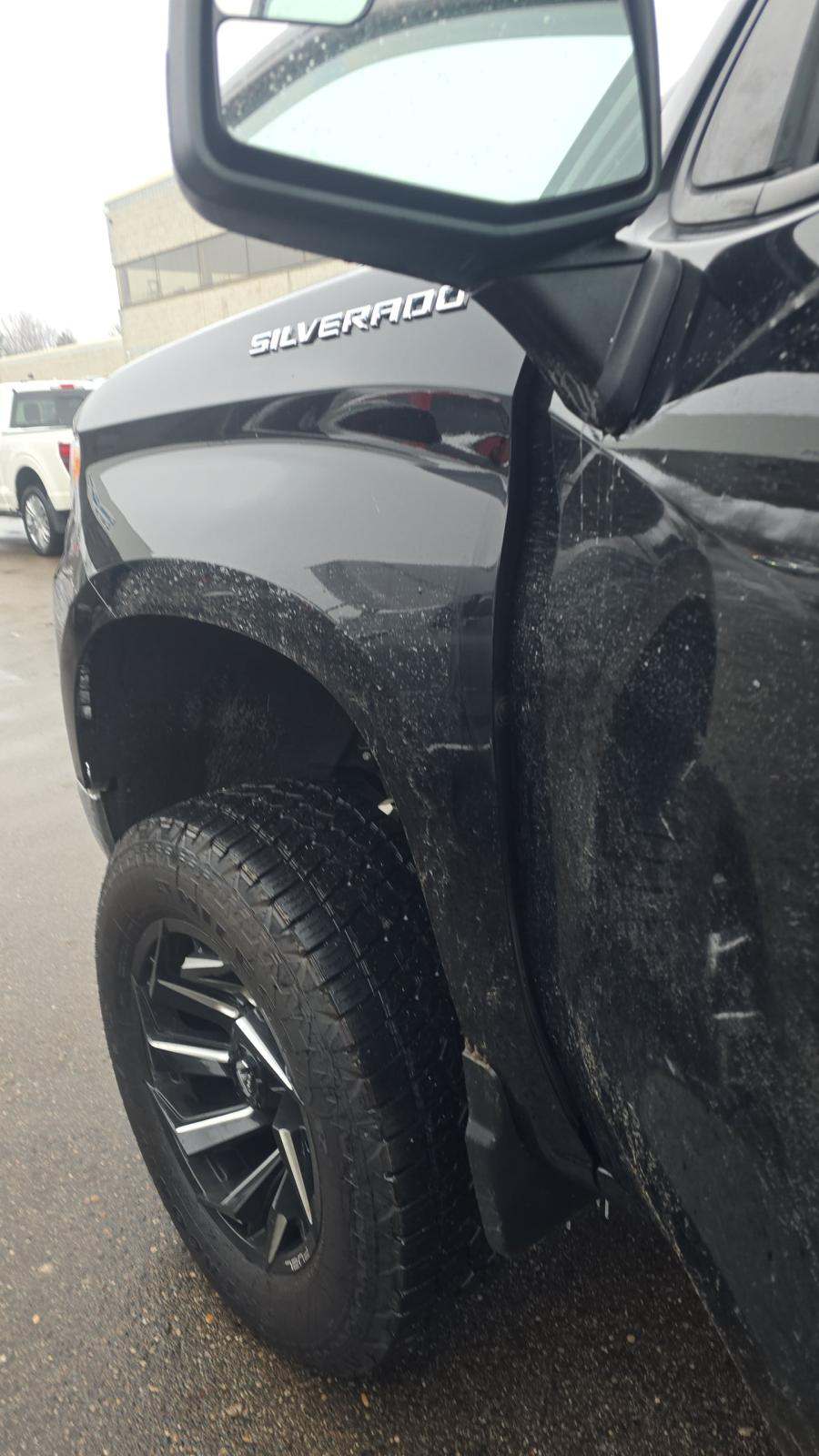 2025 Chevrolet Silverado 1500 LT AWD