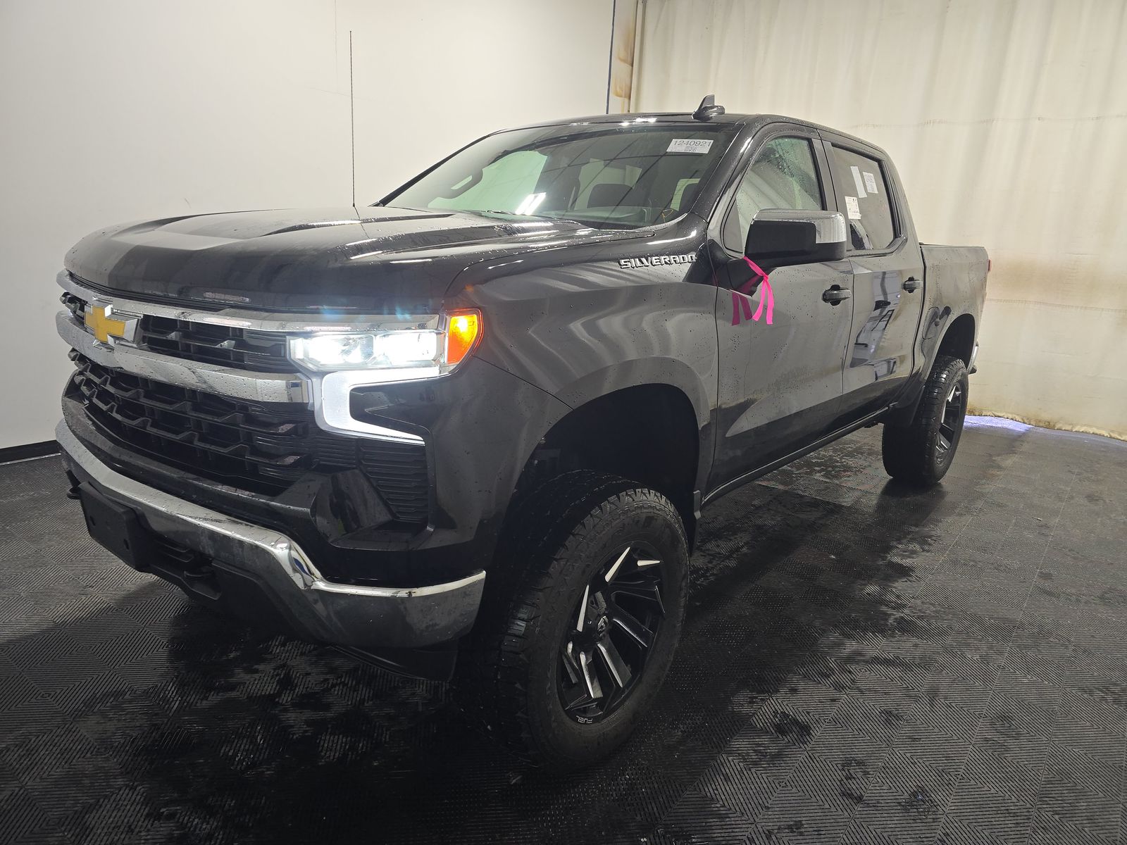 2025 Chevrolet Silverado 1500 LT AWD