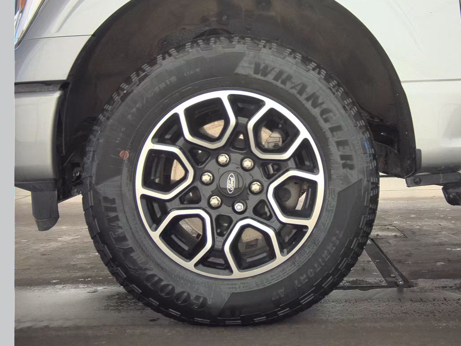 2023 Ford F-150 XLT AWD