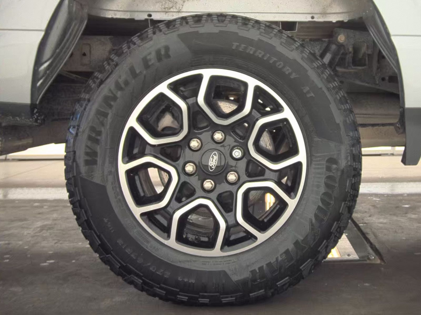 2023 Ford F-150 XLT AWD