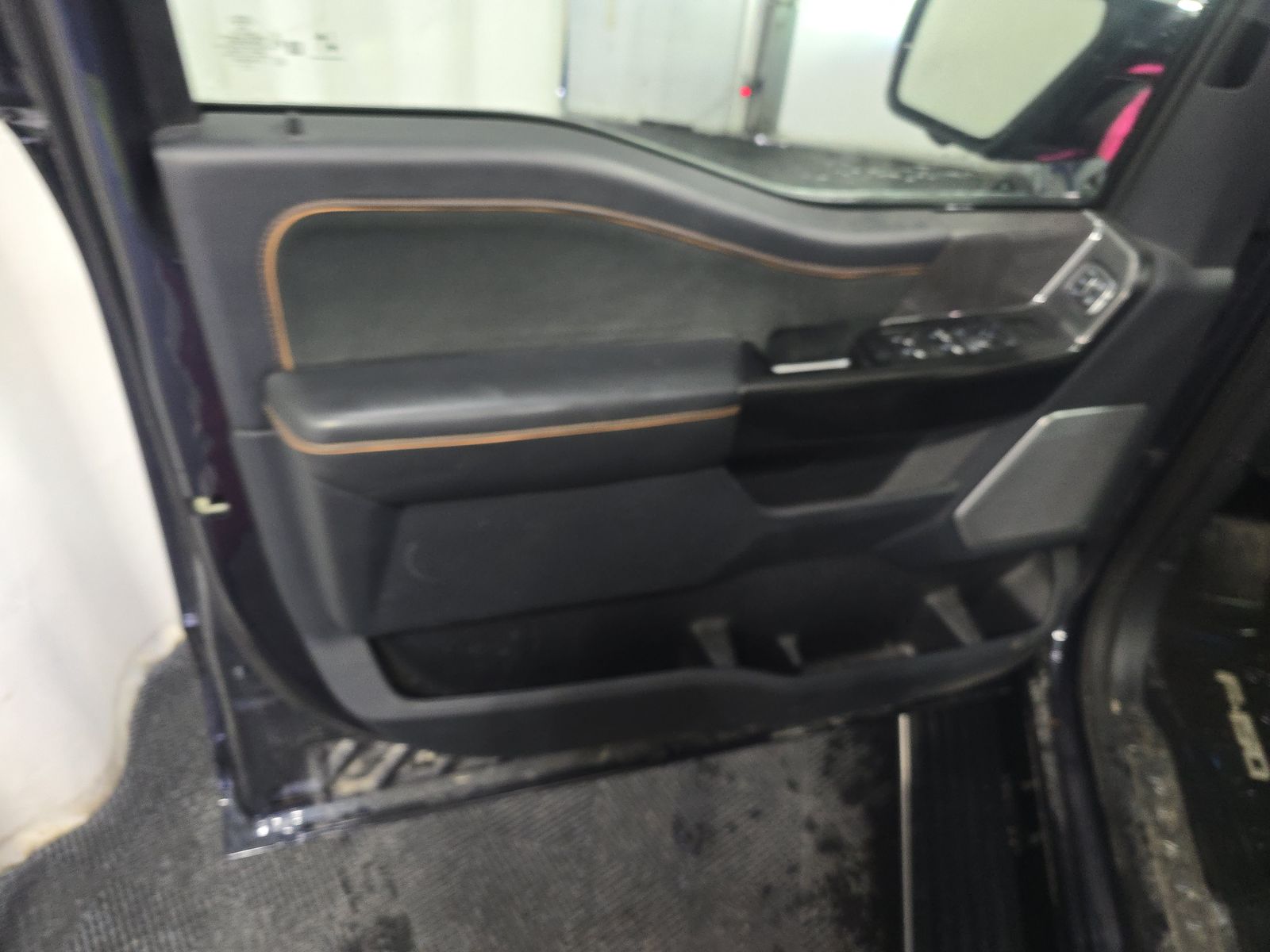 2022 Ford F-150 Platinum AWD