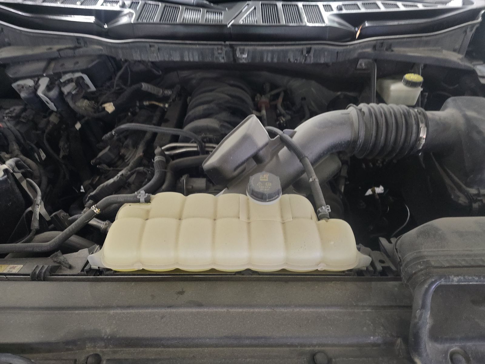 2022 Ford F-150 Platinum AWD