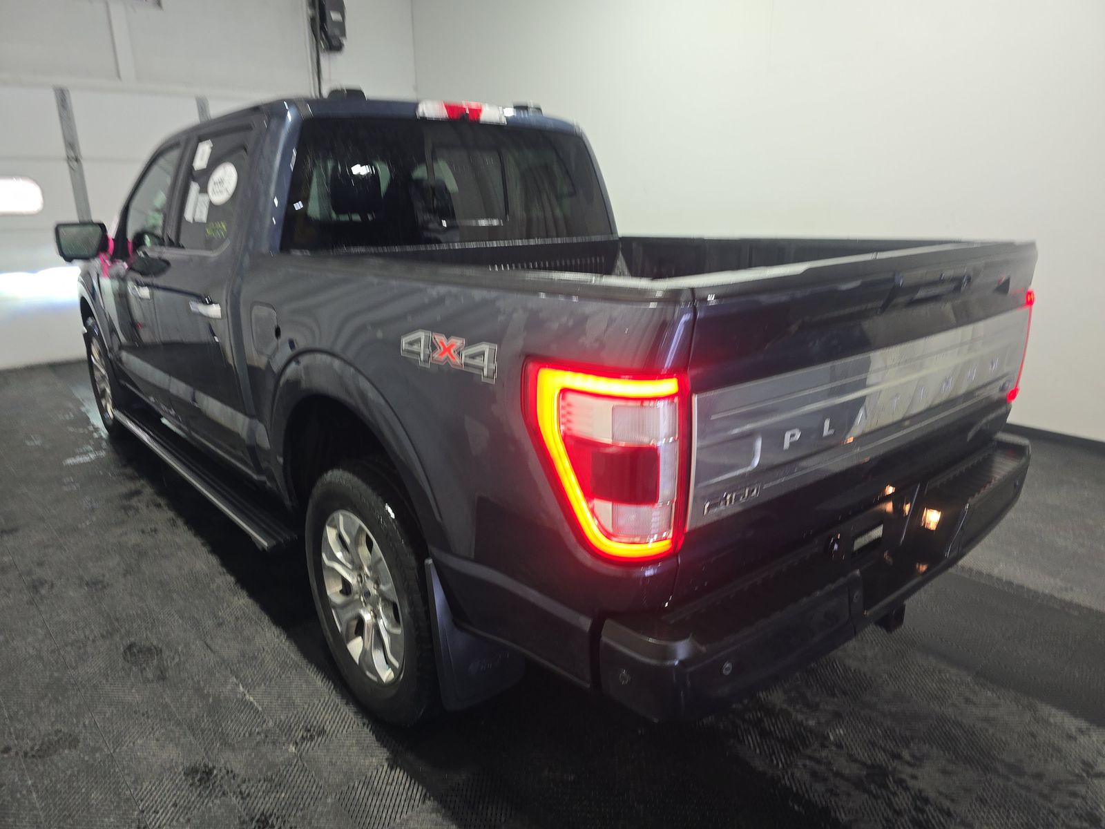 2022 Ford F-150 Platinum AWD