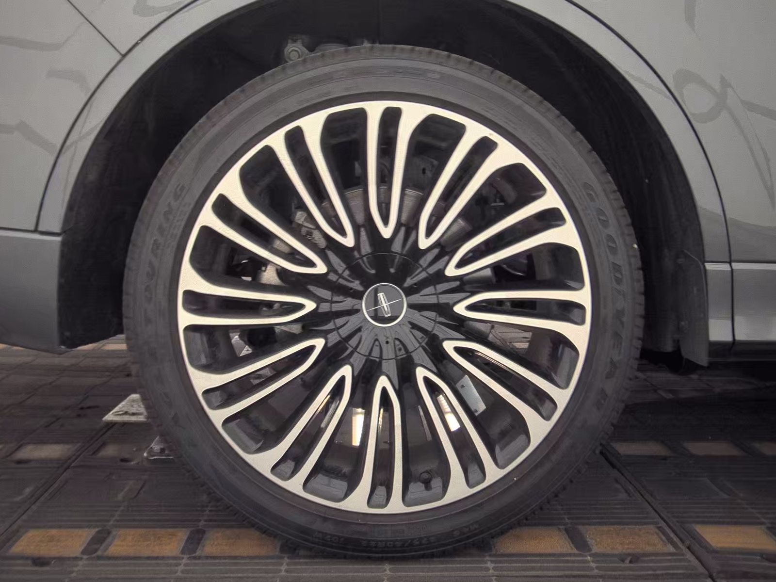 2025 Lincoln Aviator Black Label AWD