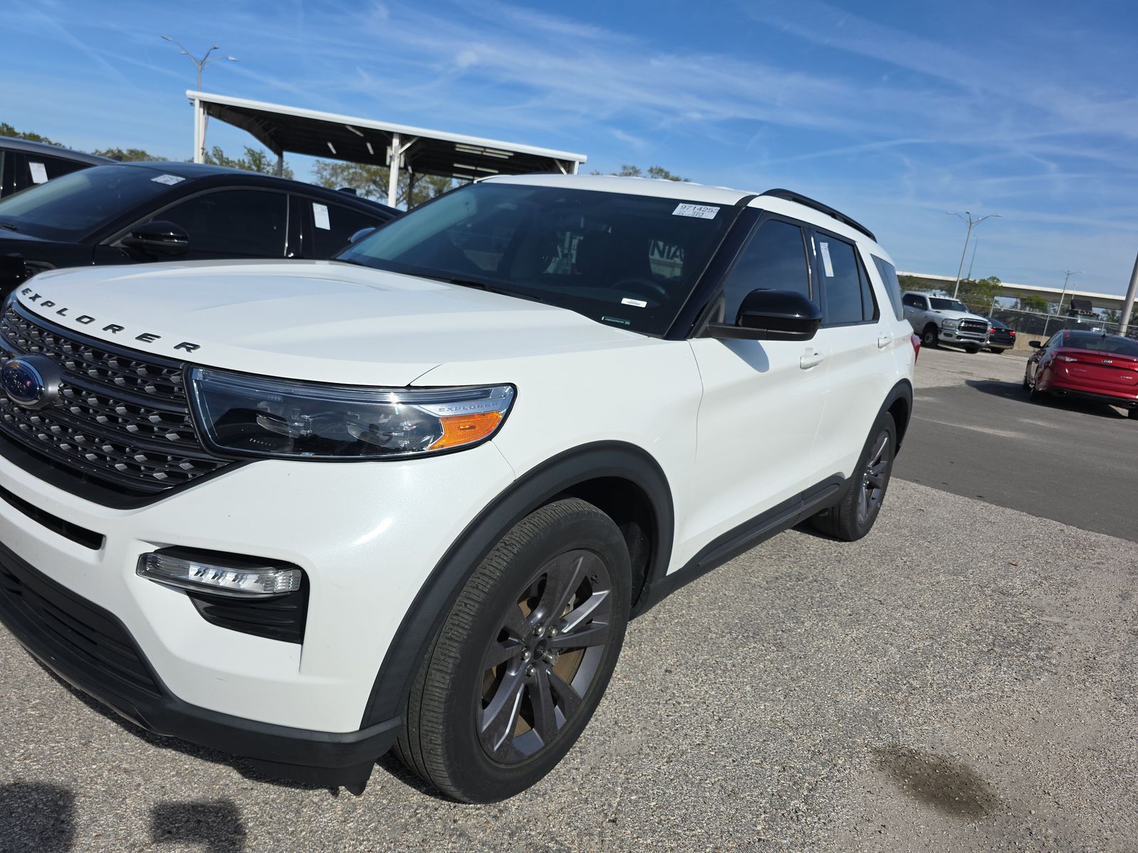 2023 Ford Explorer XLT RWD