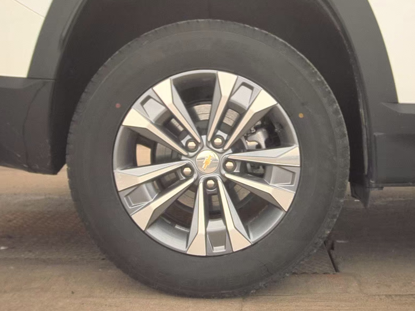 2025 Chevrolet Equinox LT FWD