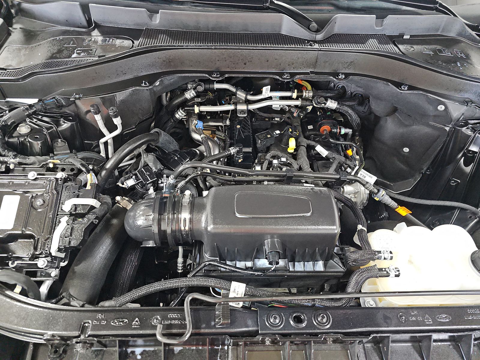 2023 Ford Explorer XLT AWD