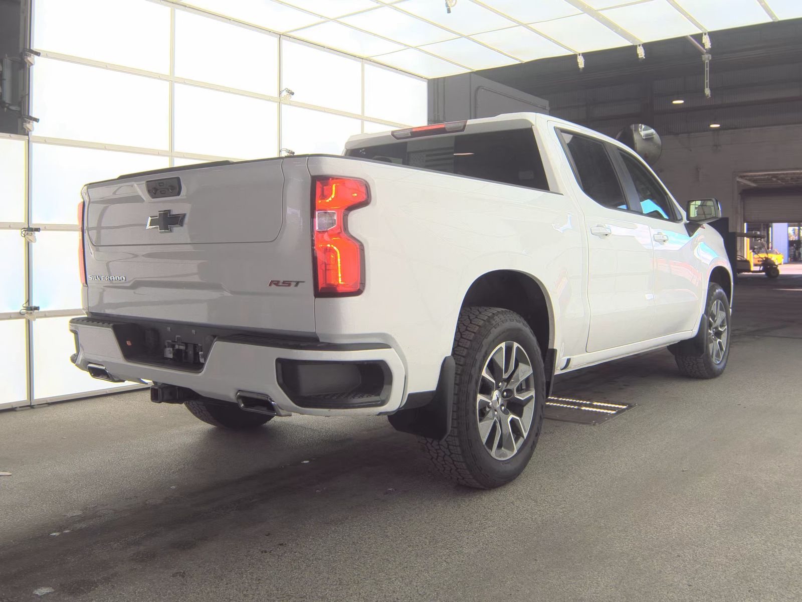 2025 Chevrolet Silverado 1500 RST AWD