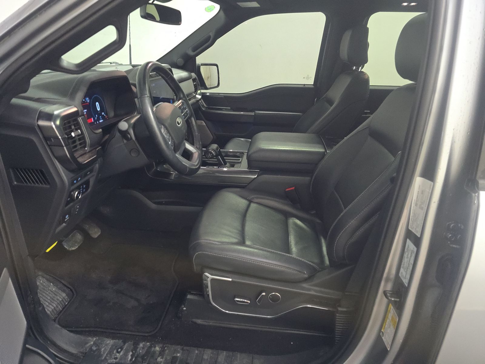 2023 Ford F-150 Lariat AWD