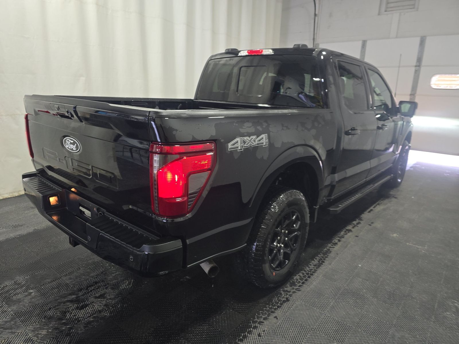 2025 Ford F-150 XLT AWD