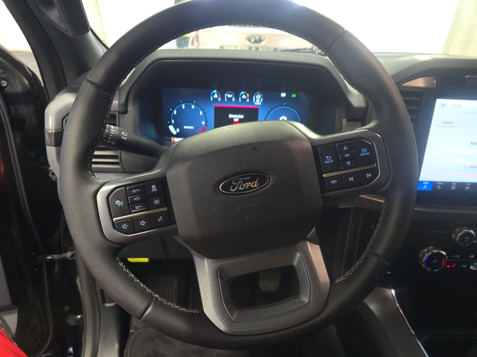 2025 Ford F-150 XLT AWD