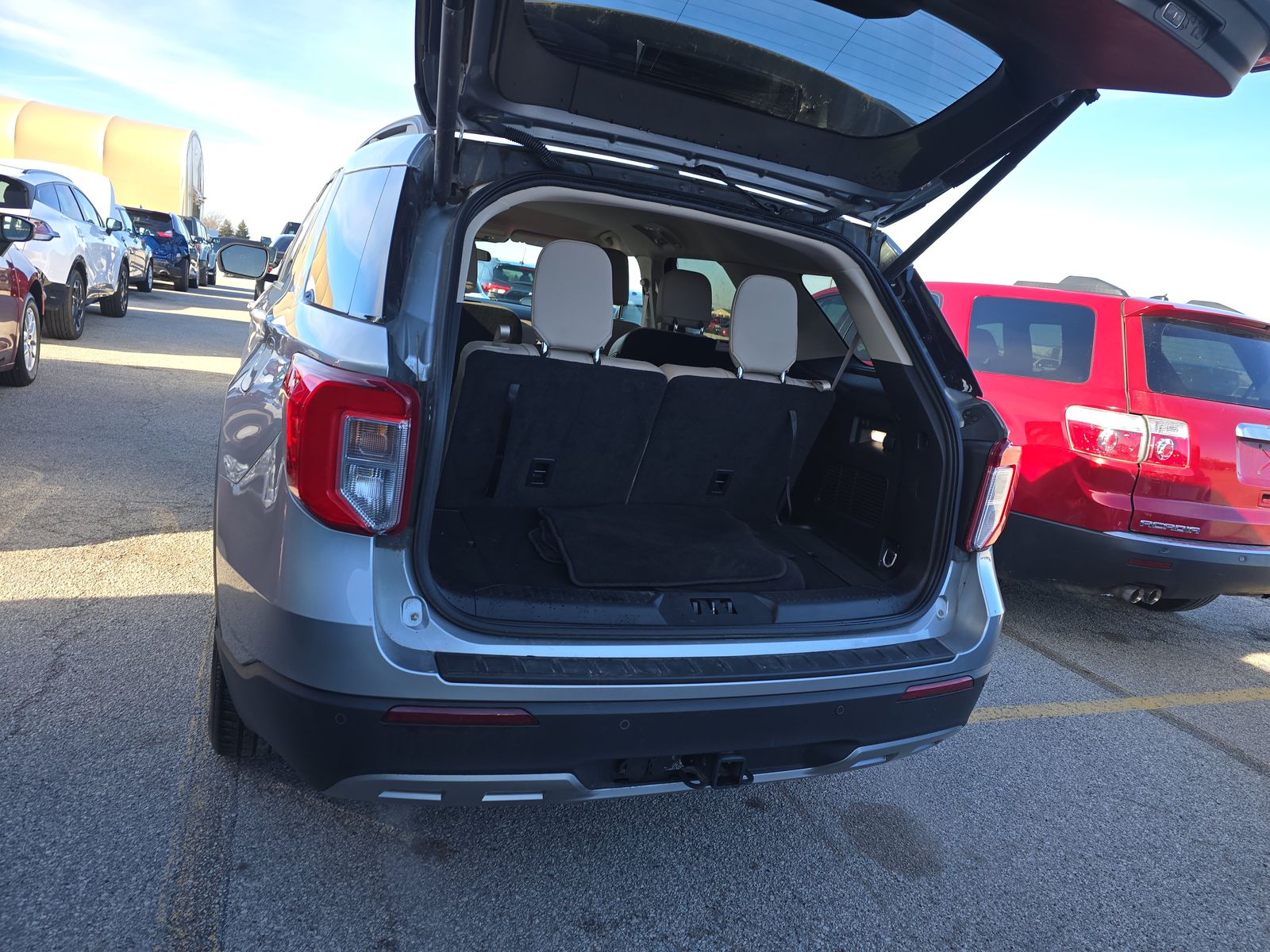 2023 Ford Explorer XLT AWD