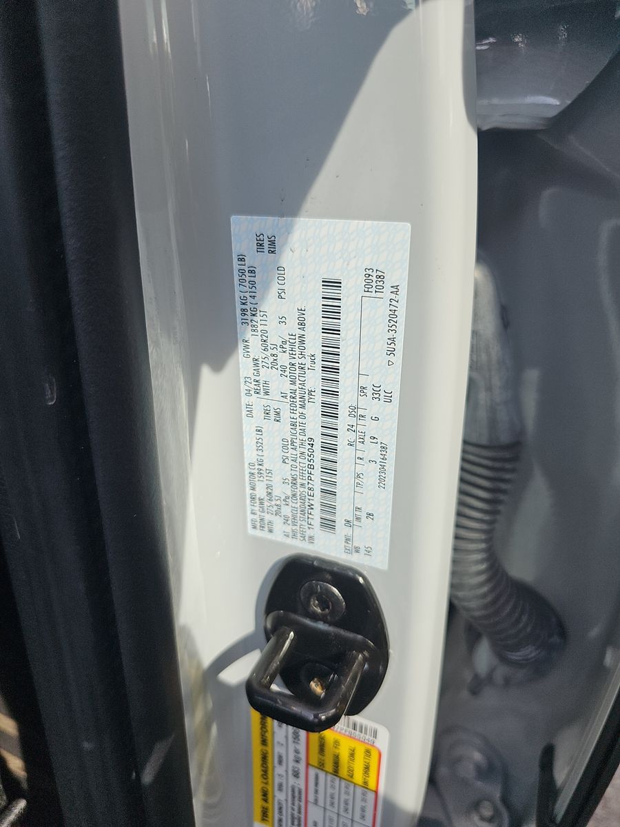 2023 Ford F-150 Lariat AWD