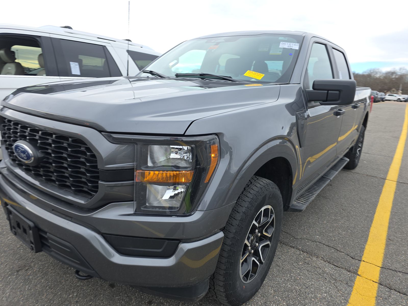 2023 Ford F-150 XL AWD