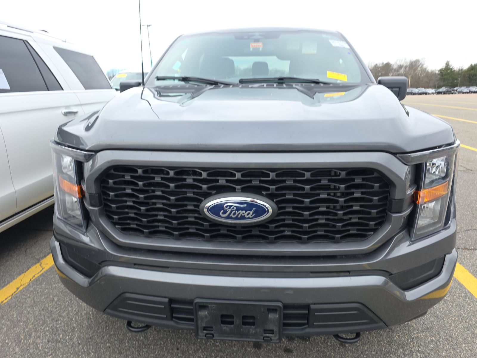 2023 Ford F-150 XL AWD