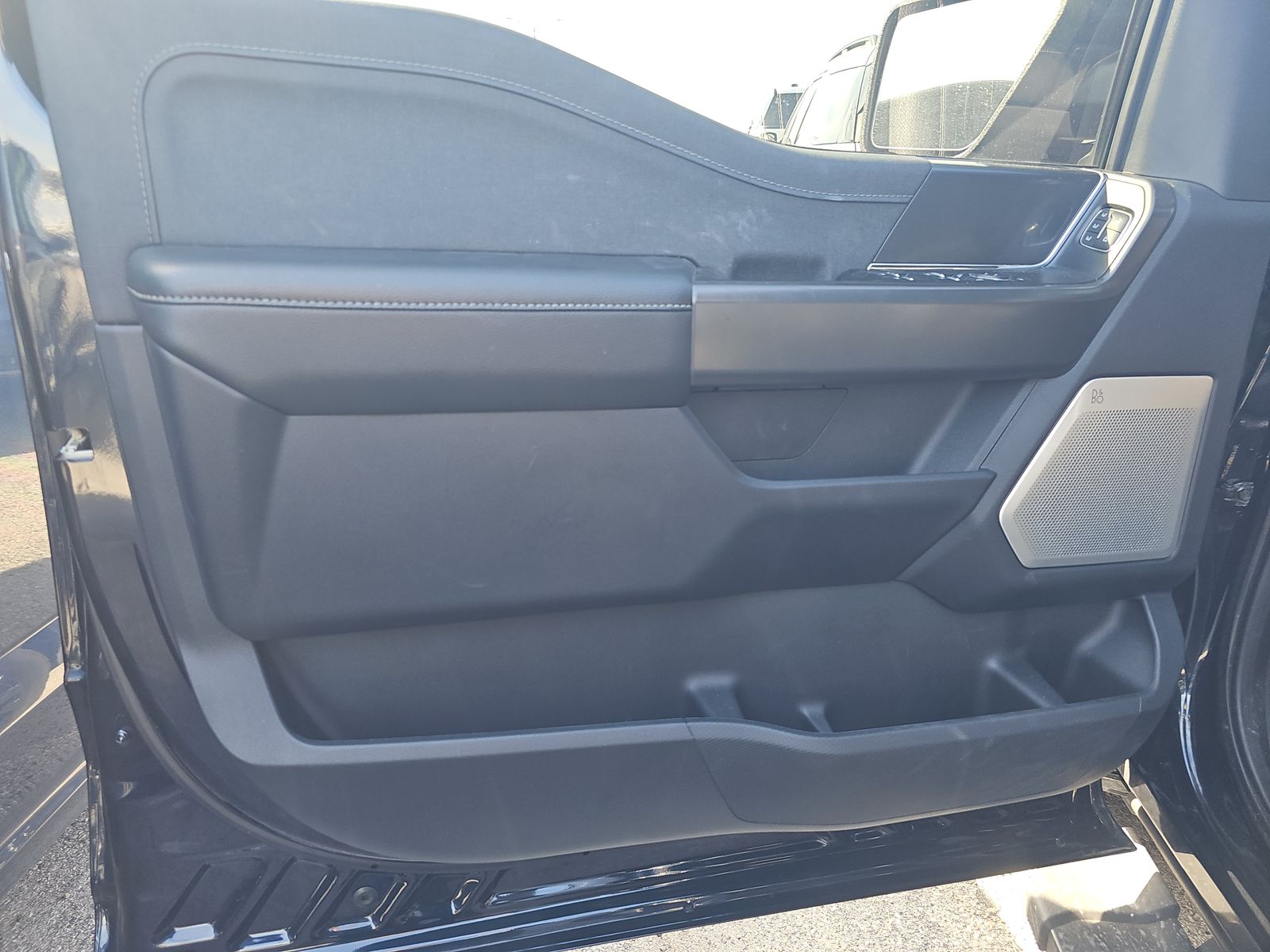 2024 Ford F-150 Hybrid Lariat AWD