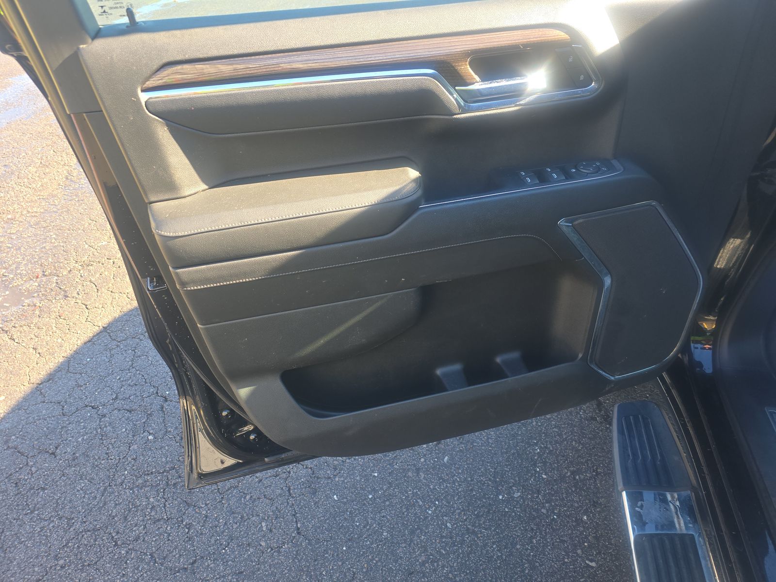 2023 Chevrolet Silverado 1500 LT AWD