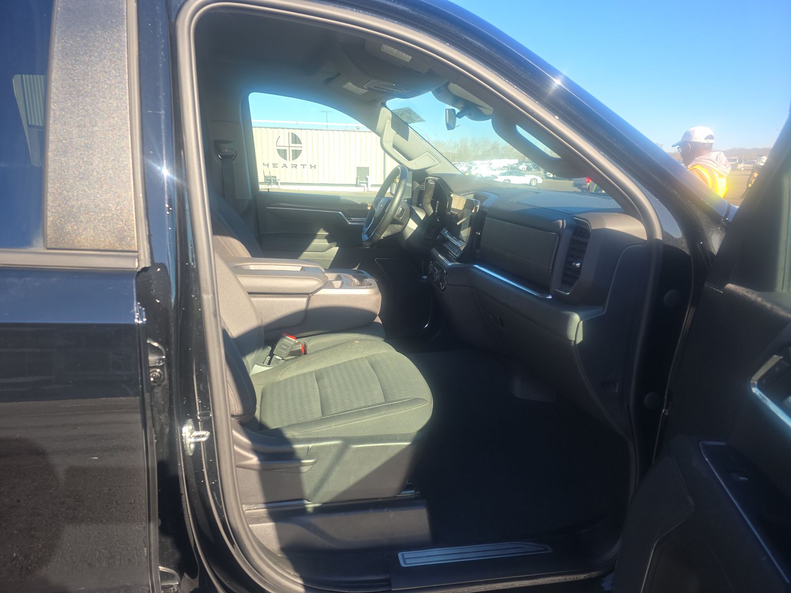 2023 Chevrolet Silverado 1500 LT AWD