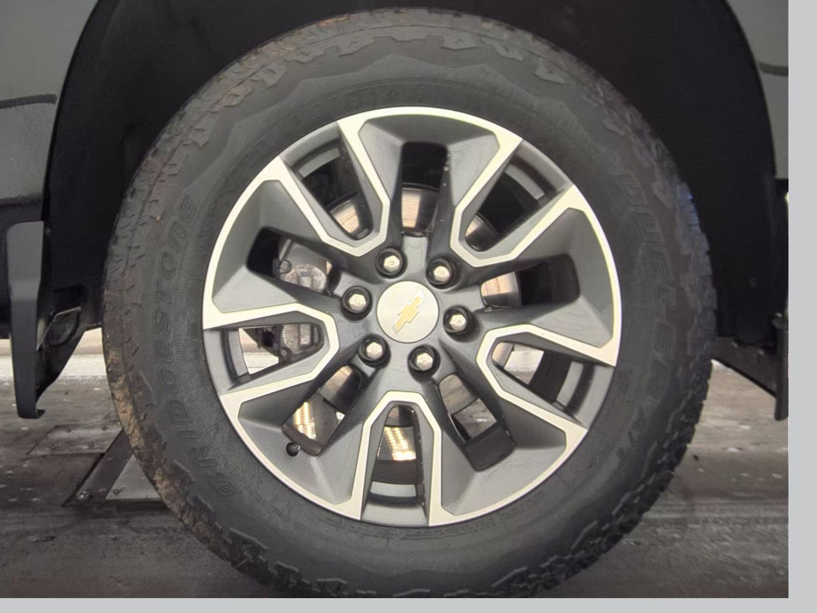 2023 Chevrolet Silverado 1500 LT AWD