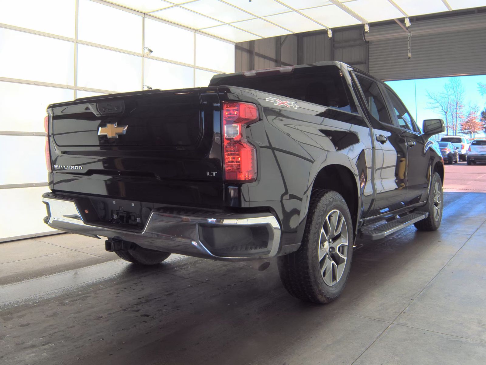 2023 Chevrolet Silverado 1500 LT AWD