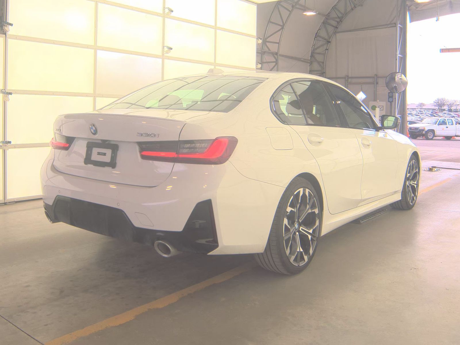 2025 BMW 3 Series 330i xDrive AWD