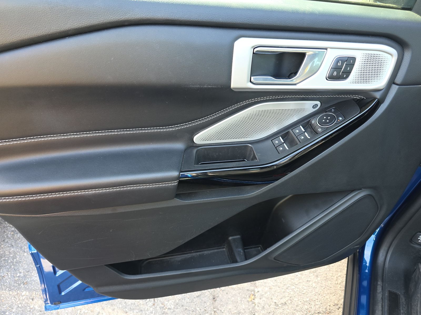 2022 Ford Explorer ST AWD