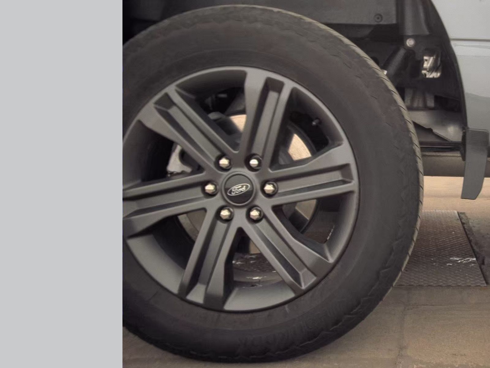 2023 Ford F-150 Hybrid XLT AWD