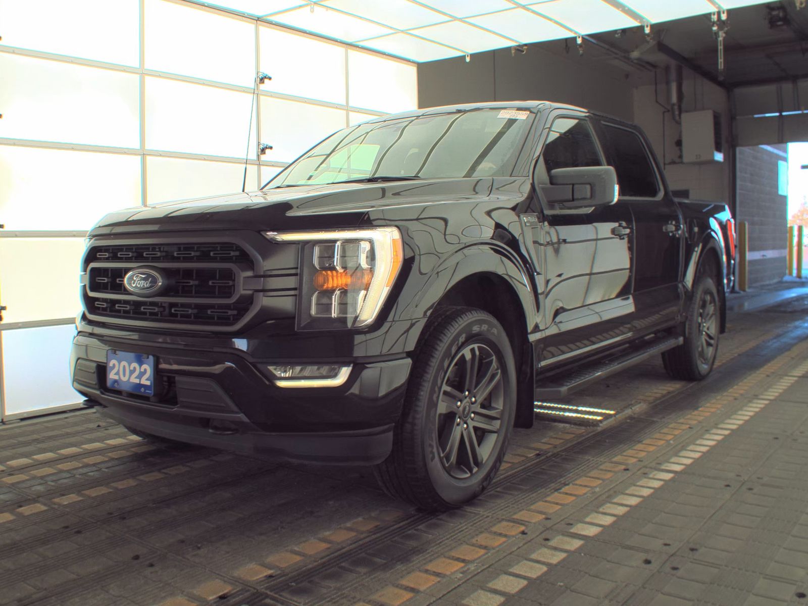 2022 Ford F-150 XLT AWD