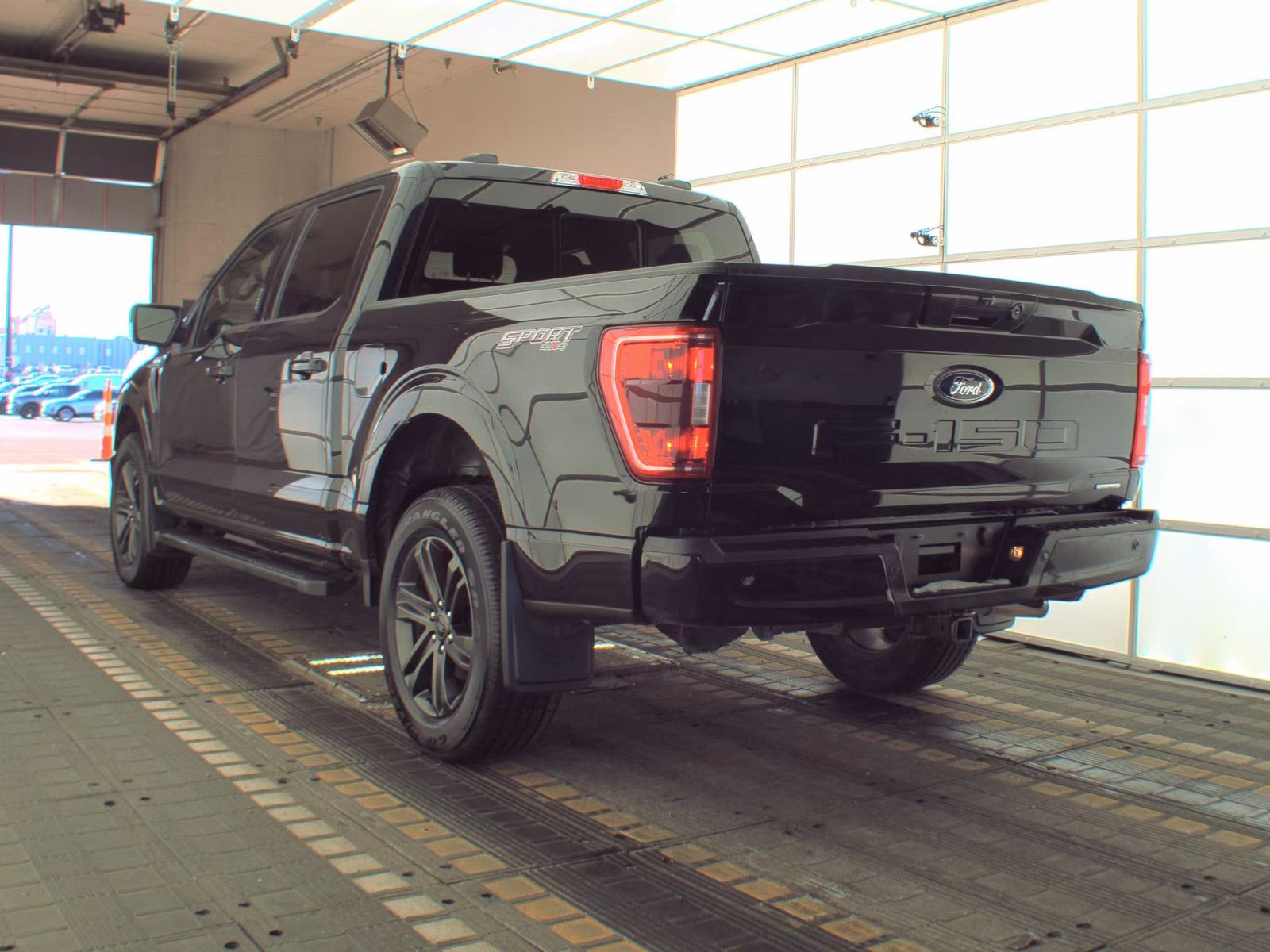 2022 Ford F-150 XLT AWD