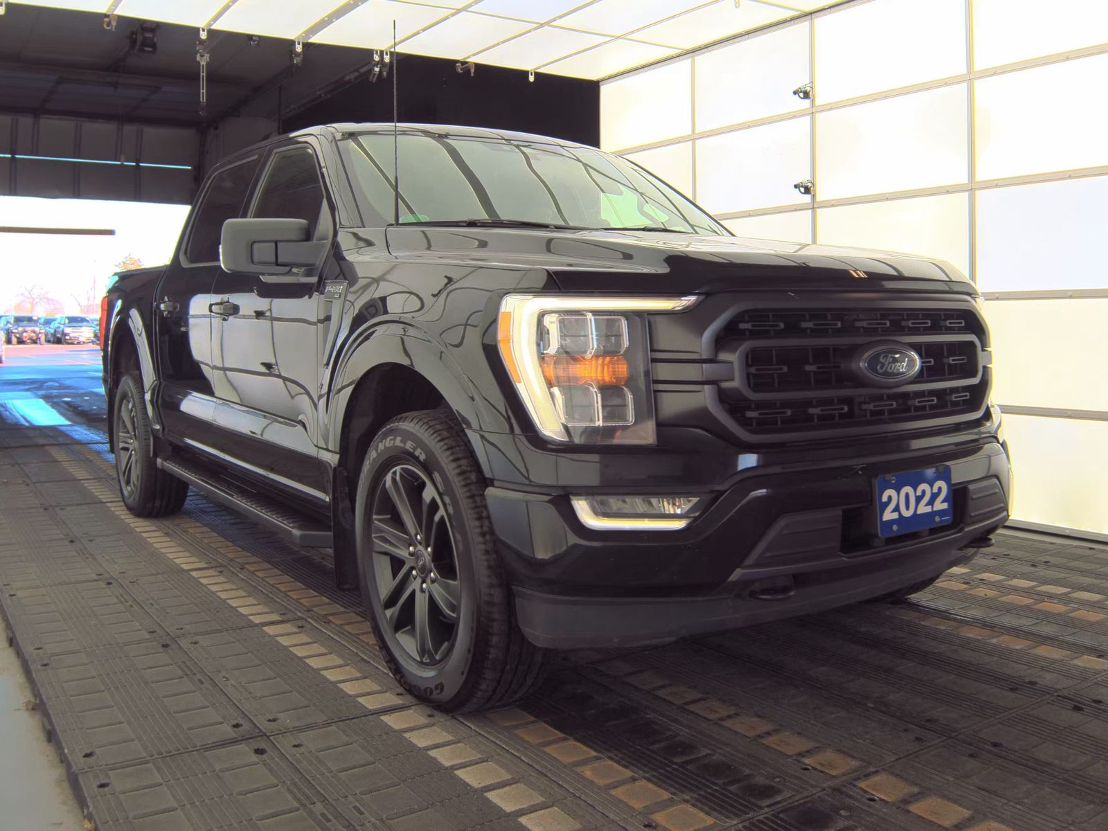 2022 Ford F-150 XLT AWD