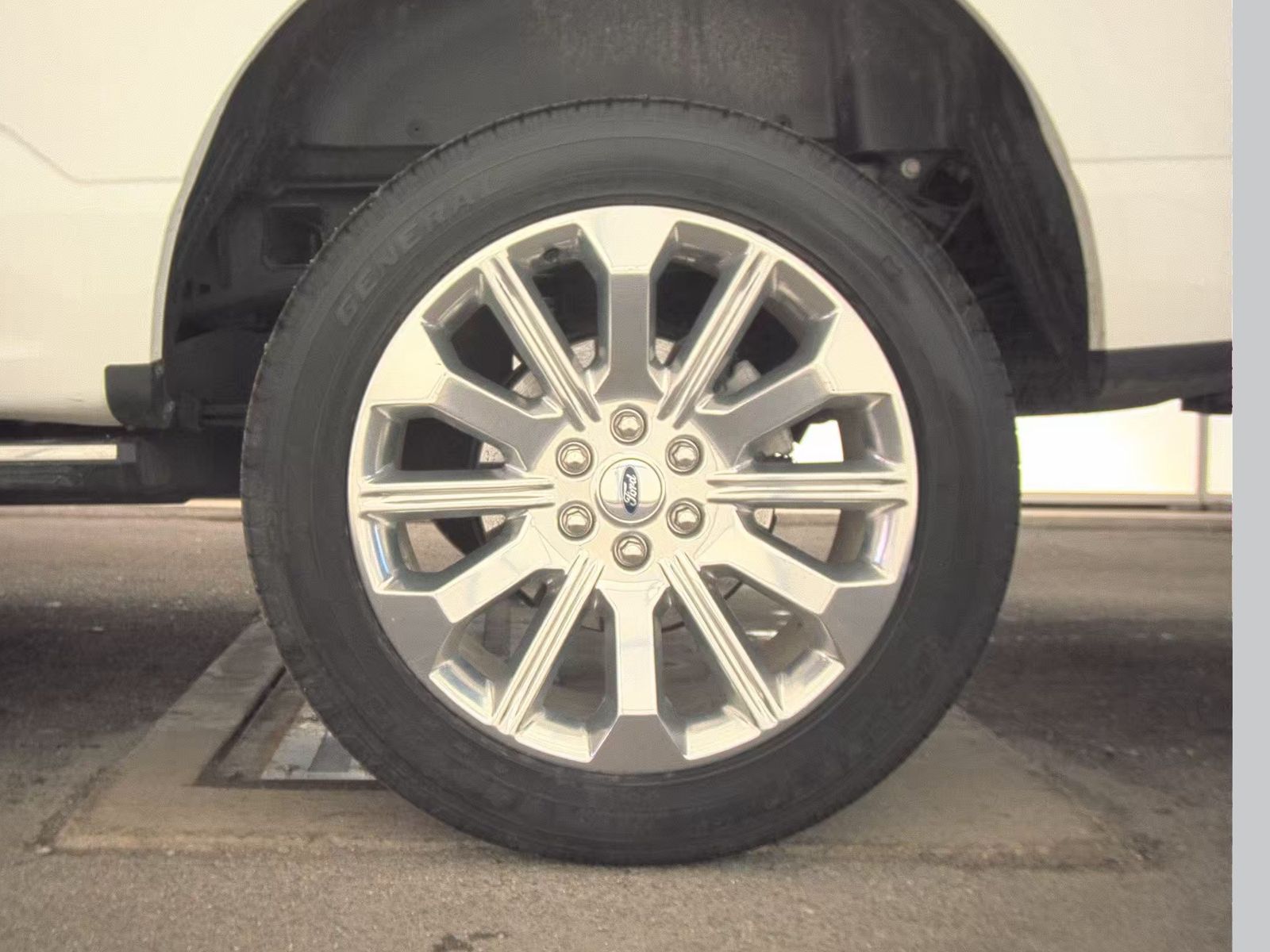 2023 Ford F-150 Hybrid Limited AWD