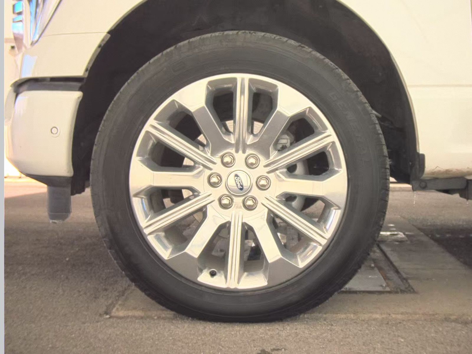 2023 Ford F-150 Hybrid Limited AWD