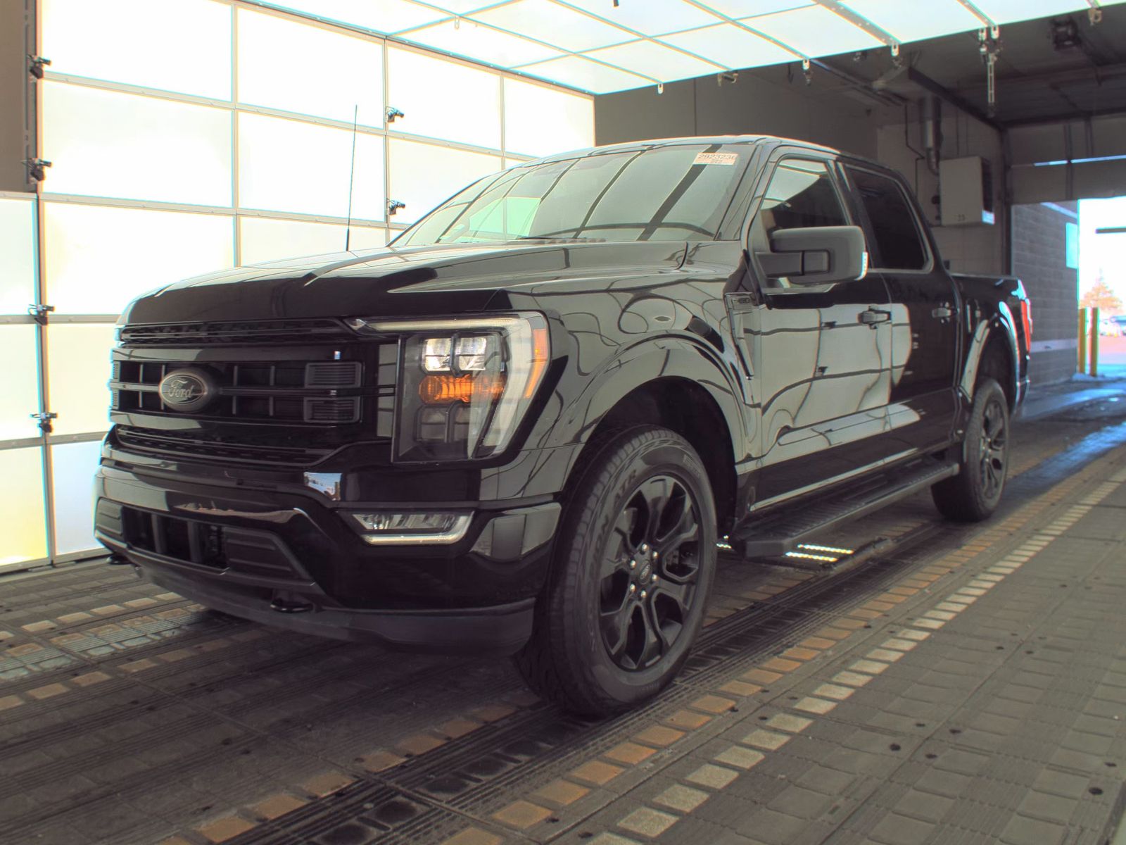 2023 Ford F-150 XLT AWD