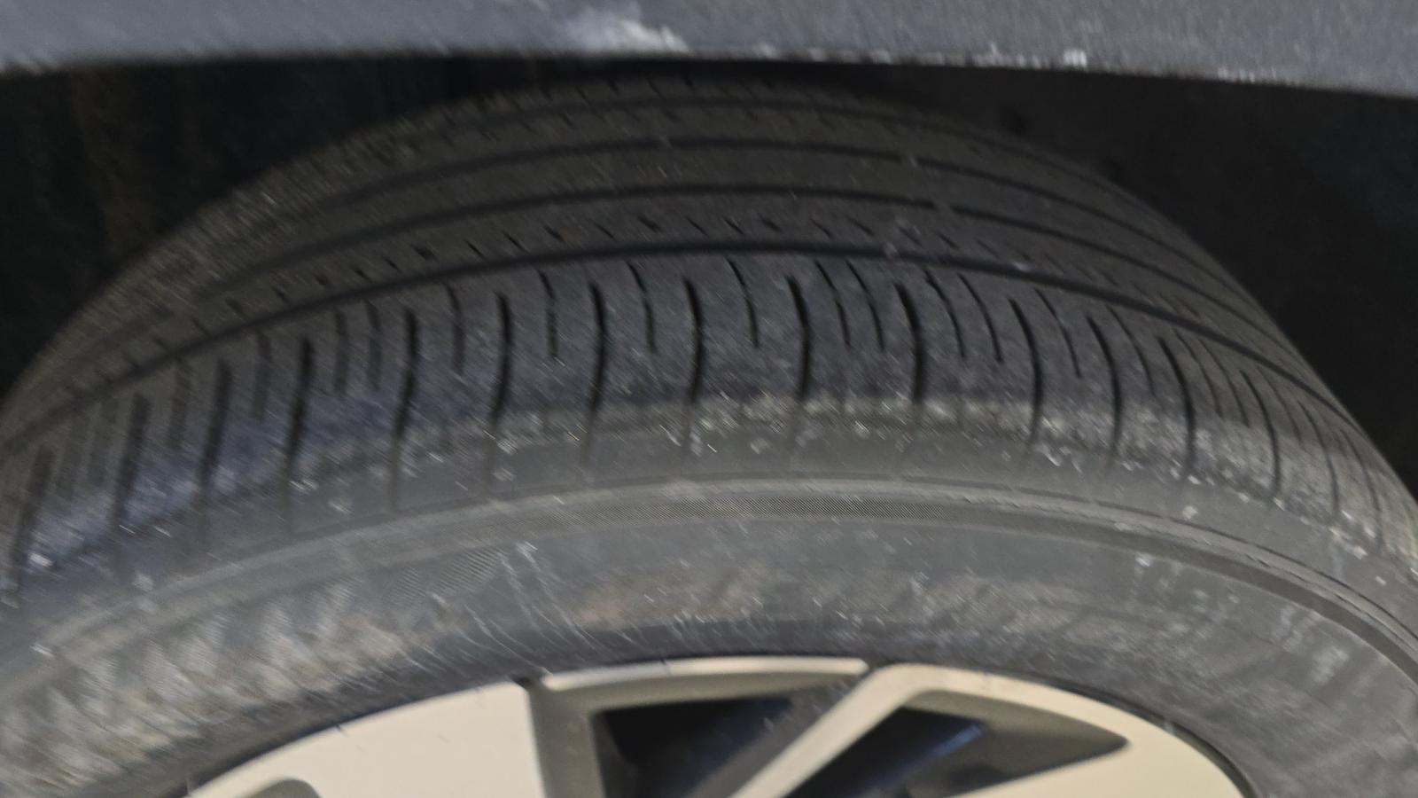 2024 Volkswagen Atlas 2.0T SE FWD