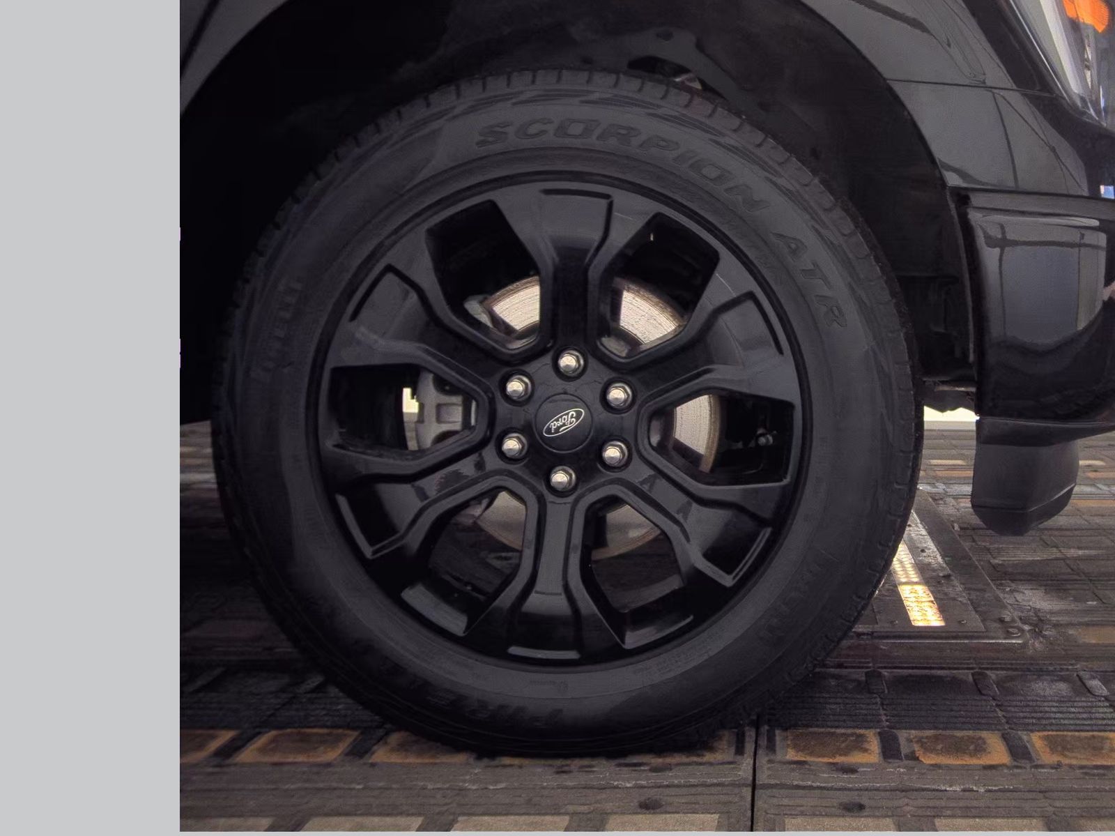 2023 Ford F-150 XLT AWD