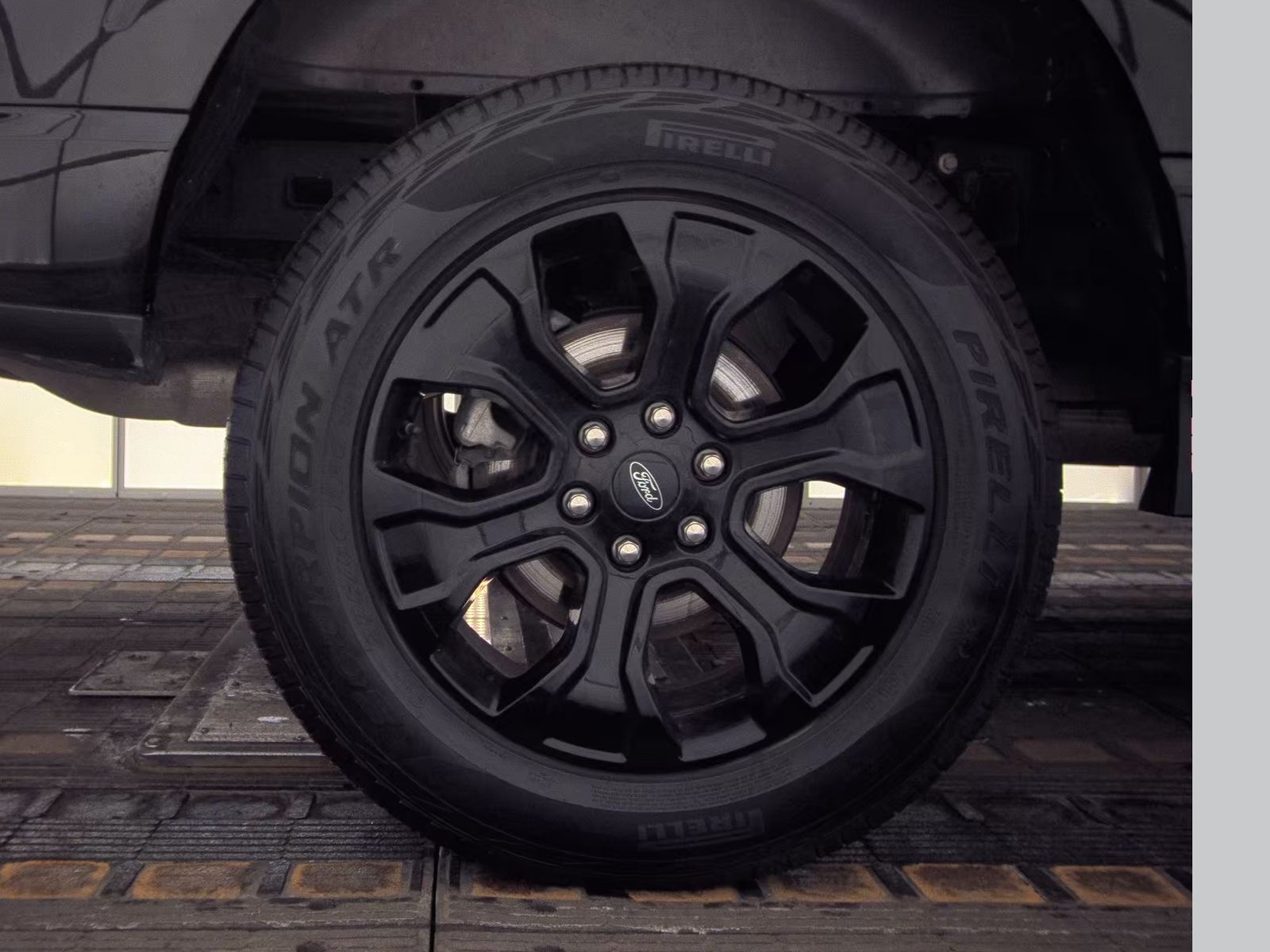 2023 Ford F-150 XLT AWD